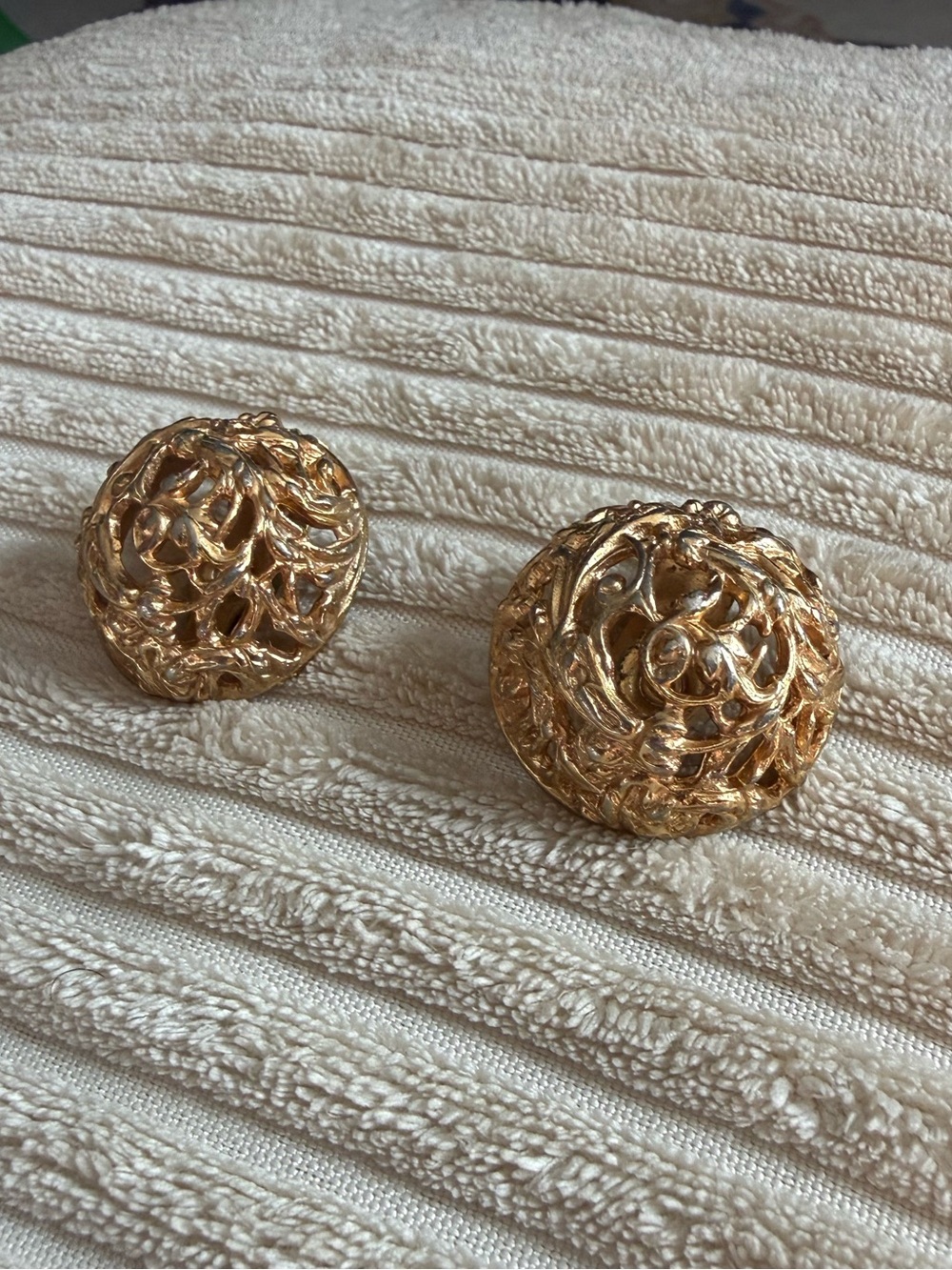 Vintage Napier Gold Filigree Dome Earrings